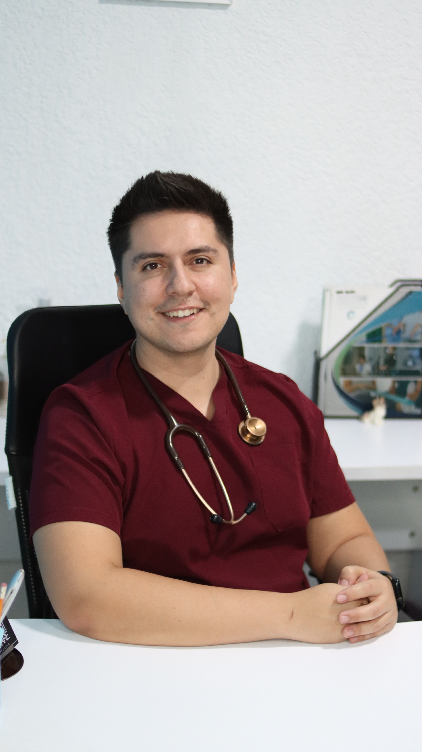 Dr. Oscar Márquez Villanueva